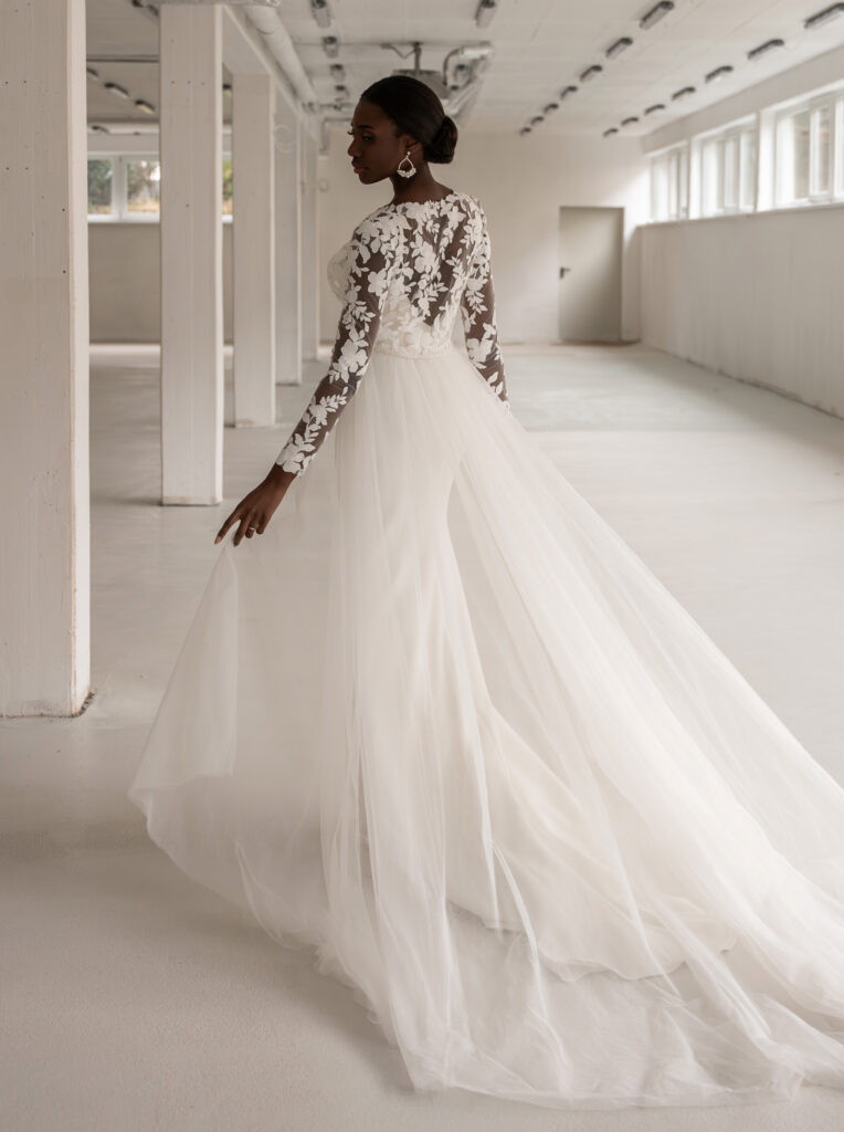 1902back-pearl-by-diane-le-grand