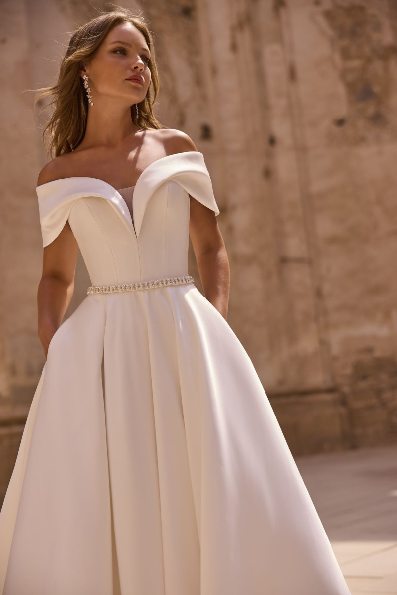 63043-0013-e09c1bb4-65a8-4fef-ad66-7b71956b927c-1512x