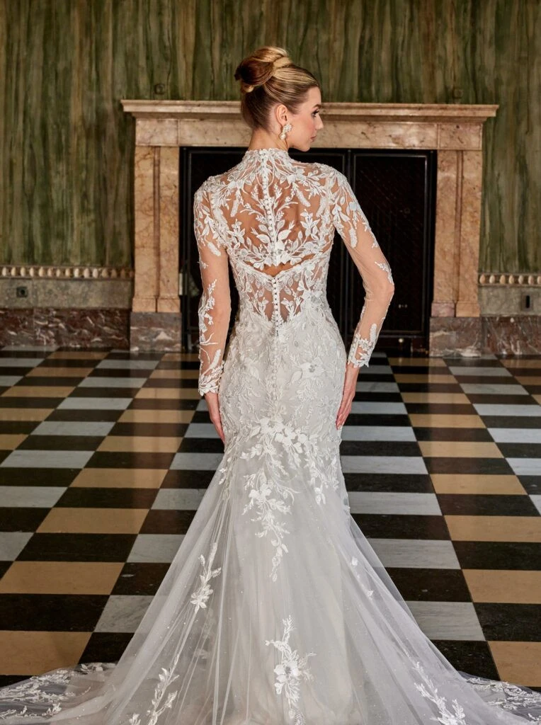 de-luxe-50824-0221-764x1024