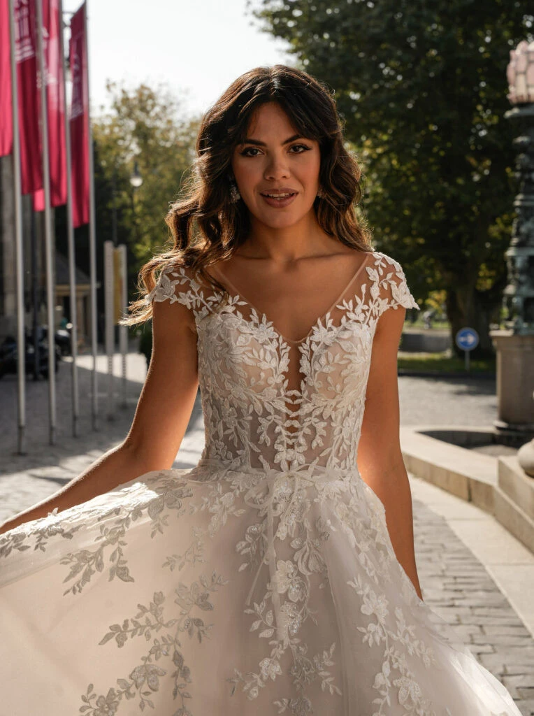 deluxe-50811-front-detail