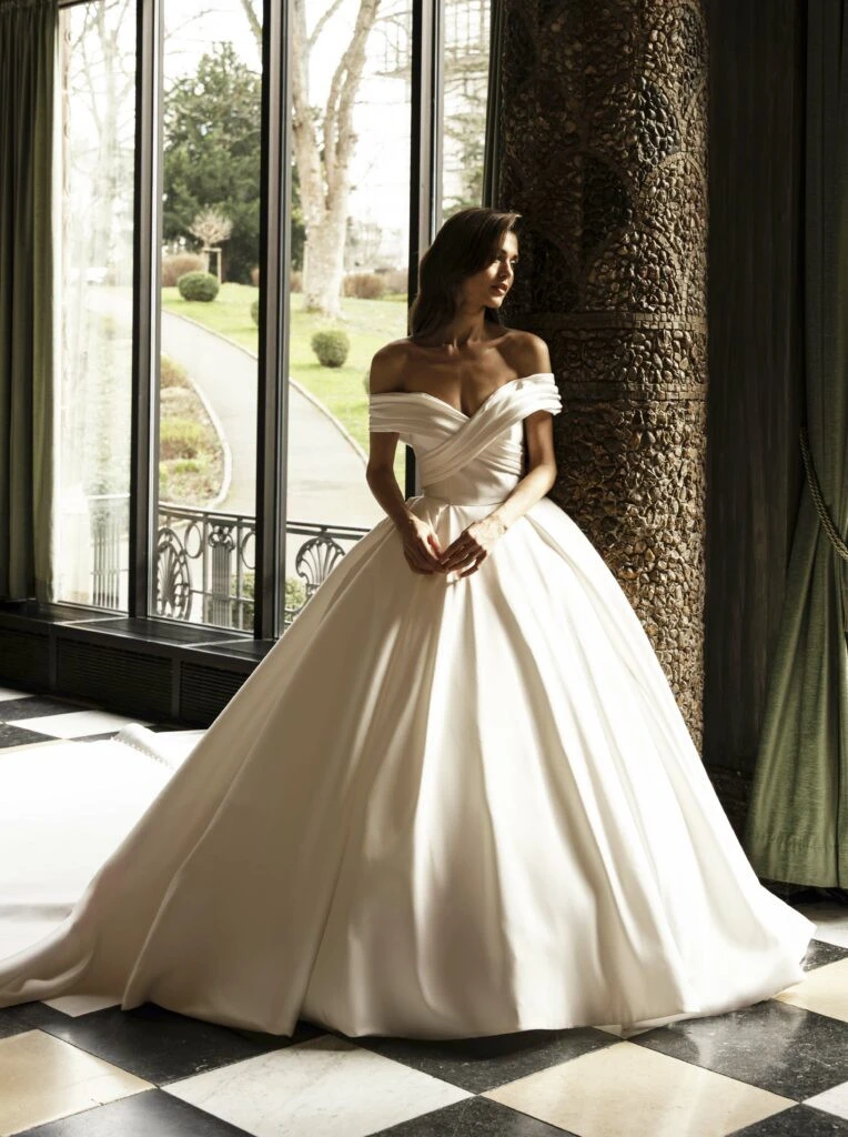 royal-by-diane-legrand-grace-1-764x1024